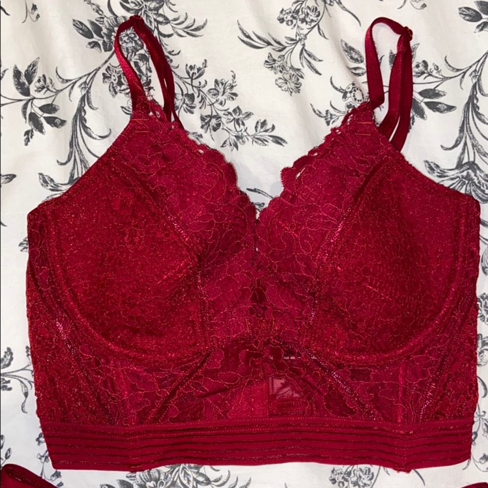VS Bra and panty 32D, Medium